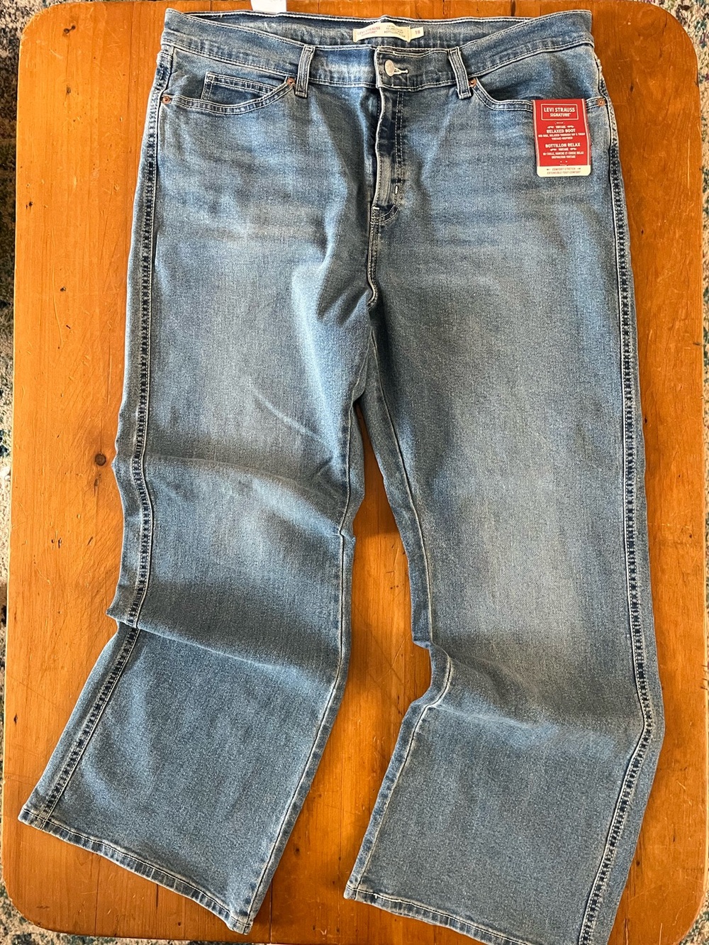 🆕 Levi’s Signature Vintage Relaxed Boot Stretch Medium Wash Denim Blue Jeans